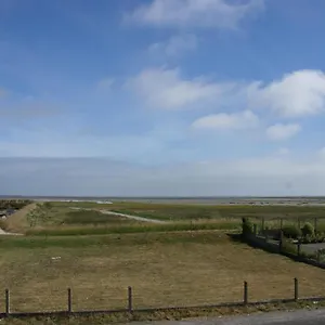 Les Greniers De Blanche Bed & Breakfast Le Vivier-sur-Mer